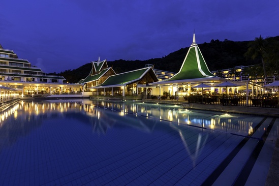 Le Meridien Phuket Beach Resort