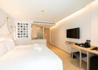 Panwaburi Beachfront Resort