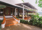 Mom Tri's Villa Royale