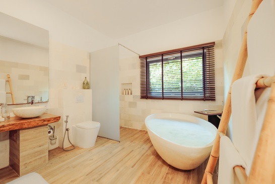 Kuredhivaru Resort And Spa (Ex.Movenpick Resort Kuredhivaru)