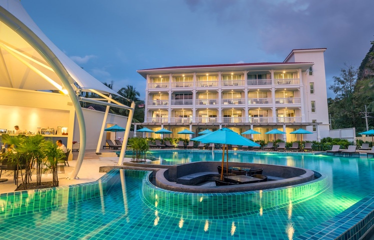 Centara Ao Nang Beach Resort & Spa Krabi