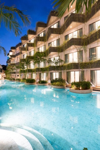 Panwaburi Beachfront Resort