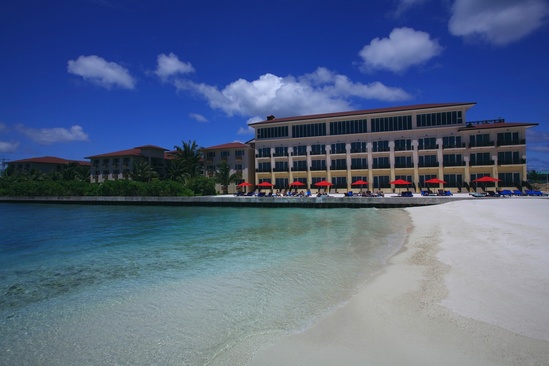 Hulhule Island Hotel