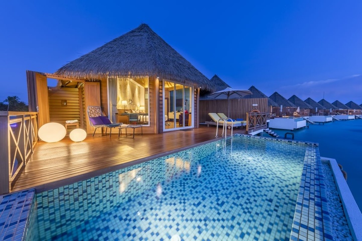 Mercure Maldives Kooddoo