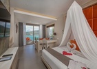 Cape Sienna Hotel & Villas