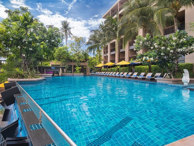 Novotel Phuket Kamala Beach