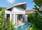 Panwaburi Beachfront Resort
