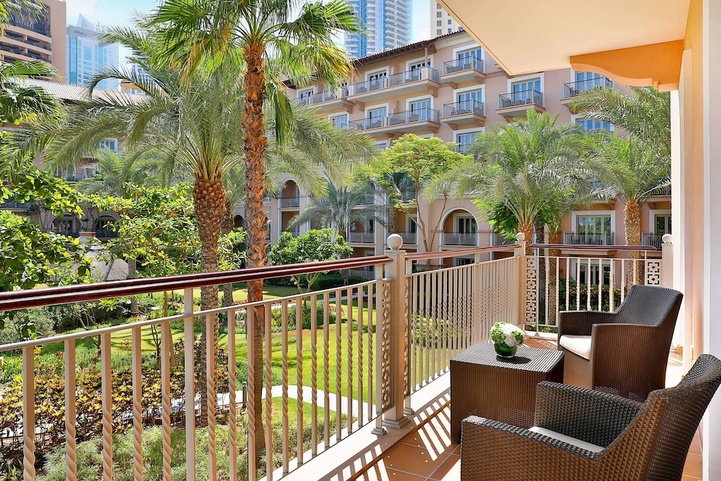 The Ritz-Carlton, Dubai