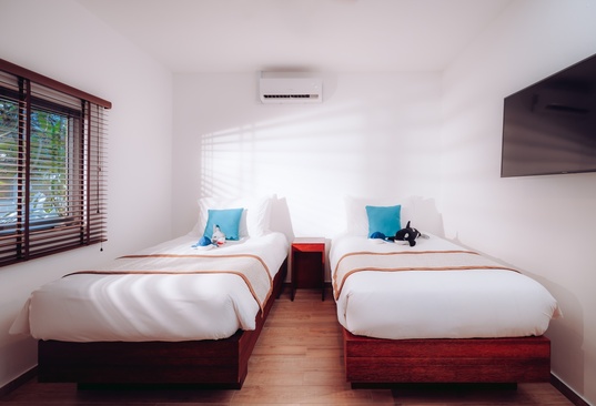 Kuredhivaru Resort And Spa (Ex.Movenpick Resort Kuredhivaru)