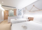 Panwaburi Beachfront Resort