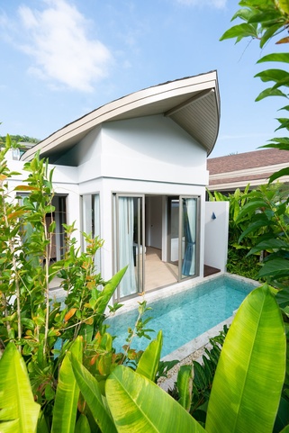 Panwaburi Beachfront Resort