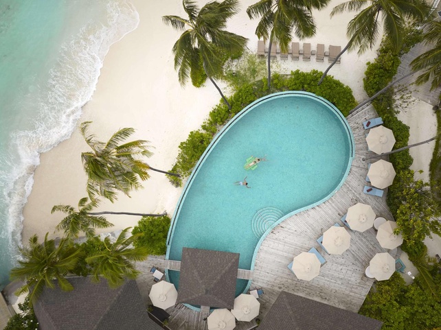 Machchafushi Island Resort & Spa Maldives, The Centara Collection (Ex.Centara Grand)