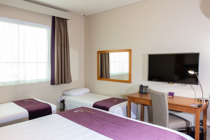 Premier Inn Dubai International Airport