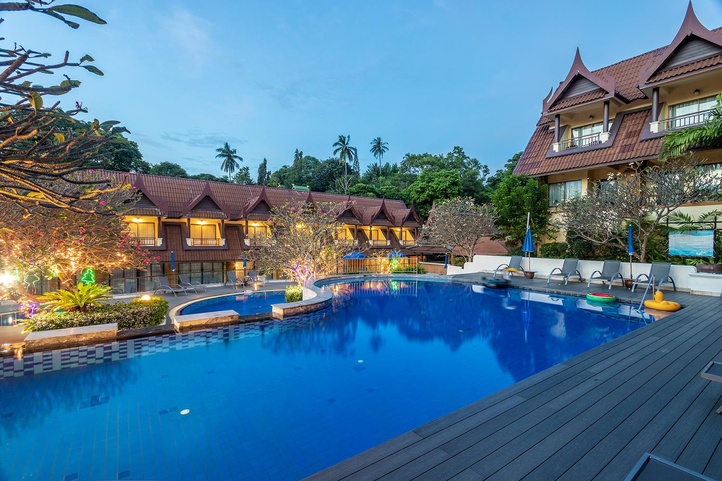 Diamond Cottage Resort & Spa