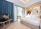 Panwaburi Beachfront Resort