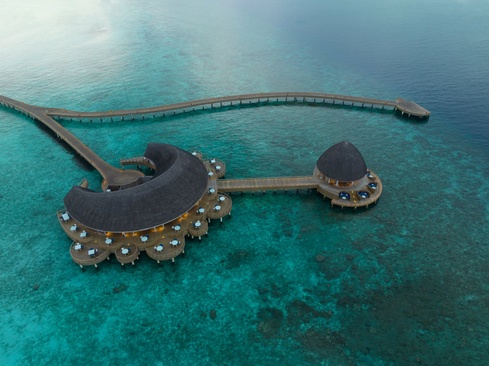 Emerald Faarufushi Resort & Spa