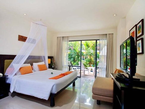 Woraburi Phuket Resort & Spa