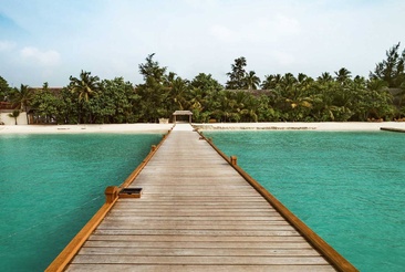 Nakai Maayafushi Resort