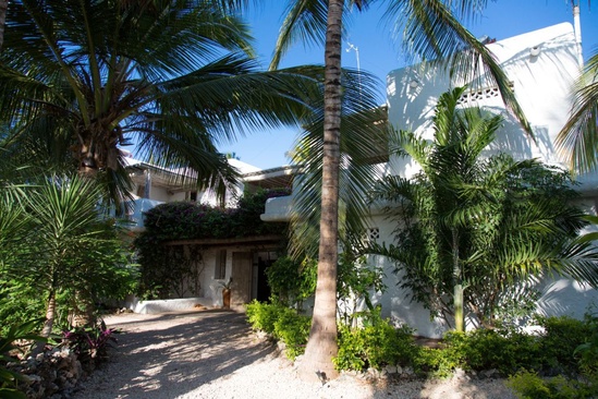 Uzuri Villa - Boutique Hotel