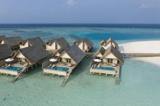 Emerald Faarufushi Resort & Spa