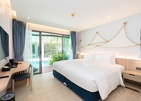 Panwaburi Beachfront Resort