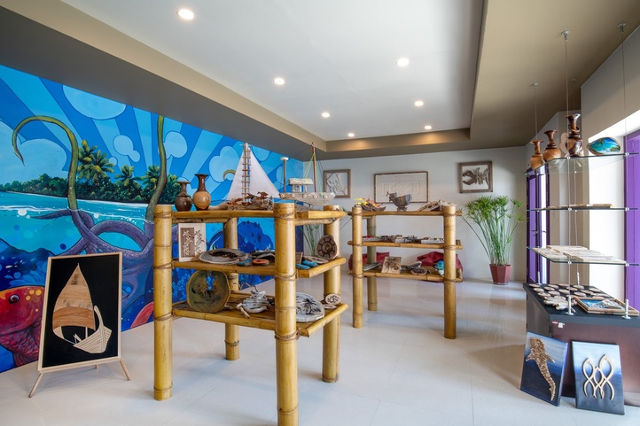 Dhawa Ihuru (Ex. Angsana Ihuru)