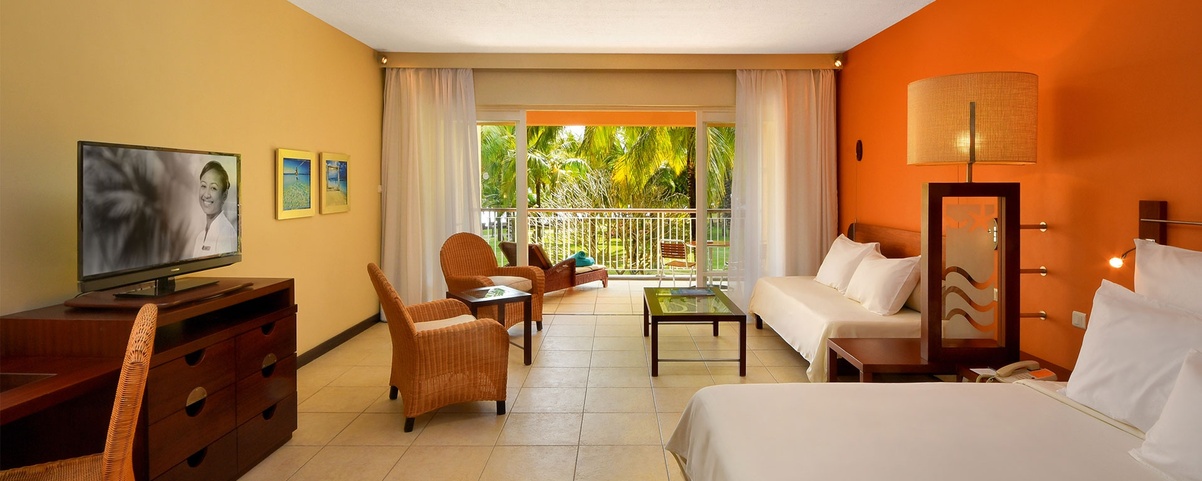 Victoria Beachcomber Resort & Spa