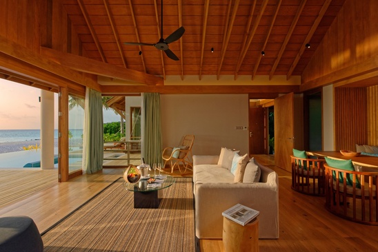 Emerald Faarufushi Resort & Spa