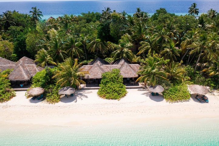 Veligandu Island Resort