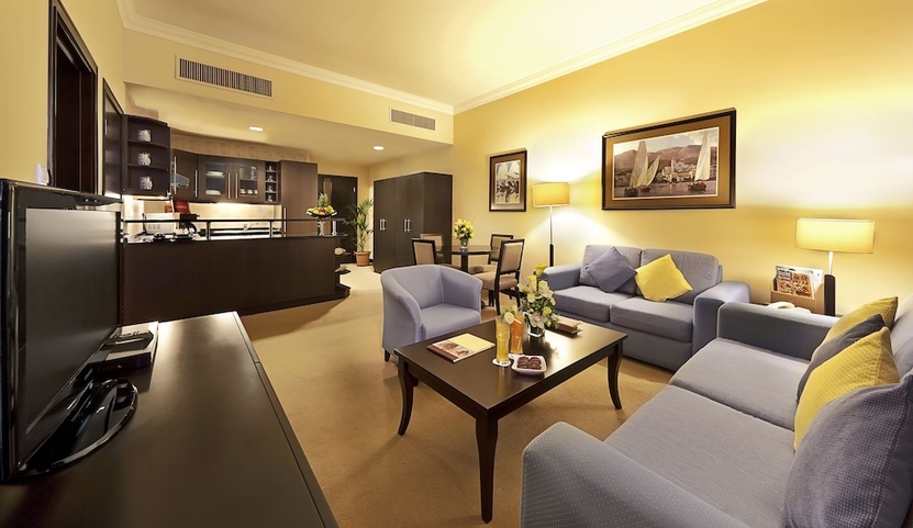 Al Manzel Hotel Apartments