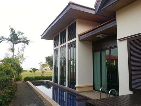 Borneo Beach Villas