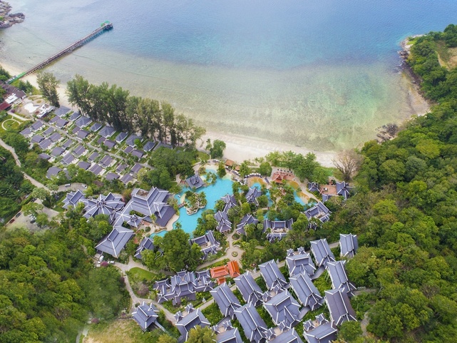 Thavorn Beach Village & Spa