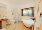 Kuredhivaru Resort And Spa (Ex.Movenpick Resort Kuredhivaru)