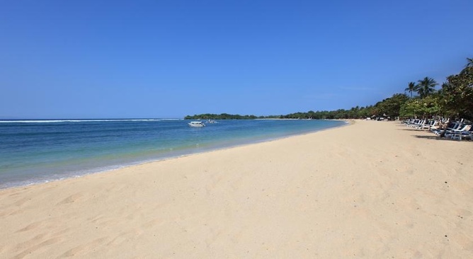 Nusa Dua Beach Hotel & Spa, Bali