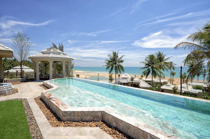 Devasom Khao Lak Beach Resort & Villas