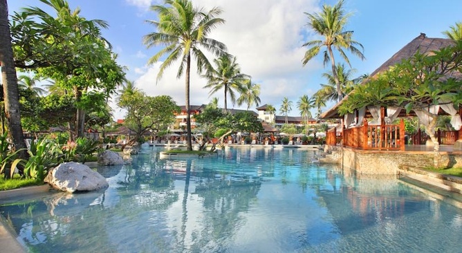 Nusa Dua Beach Hotel & Spa, Bali