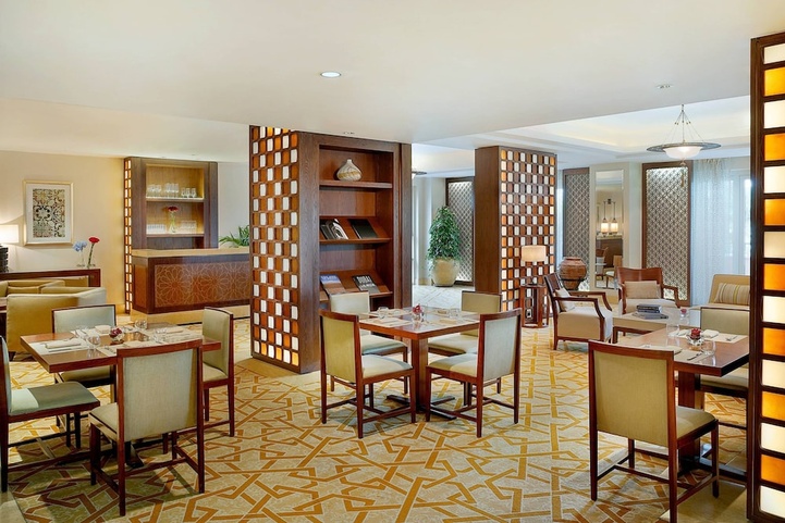 The Ritz-Carlton, Dubai
