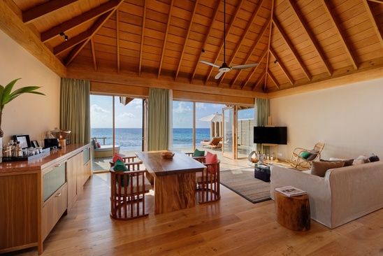 Emerald Faarufushi Resort & Spa