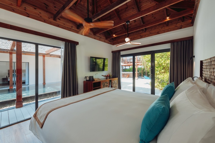 Kuredhivaru Resort And Spa (Ex.Movenpick Resort Kuredhivaru)