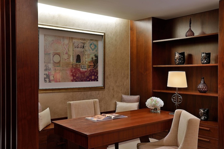 The Ritz-Carlton, Dubai