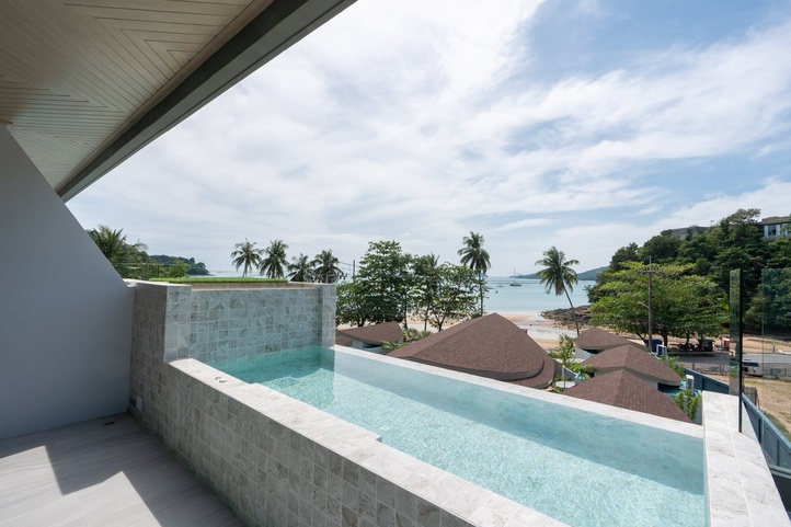 Panwaburi Beachfront Resort