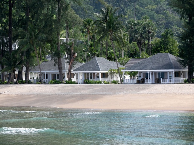 Thavorn Beach Village & Spa