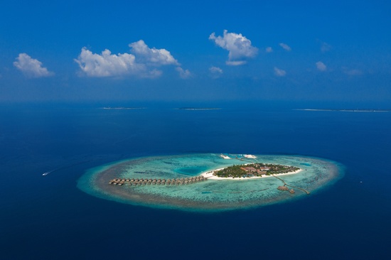 Emerald Faarufushi Resort & Spa