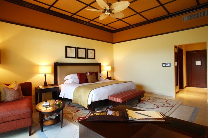 Anantara Desert Islands Resort & Spa