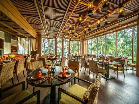 Renaissance Phuket Resort & Spa