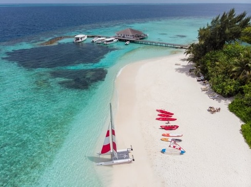 Eriyadu Island Resort