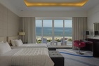 Le Meridien Al Aqah Beach Resort