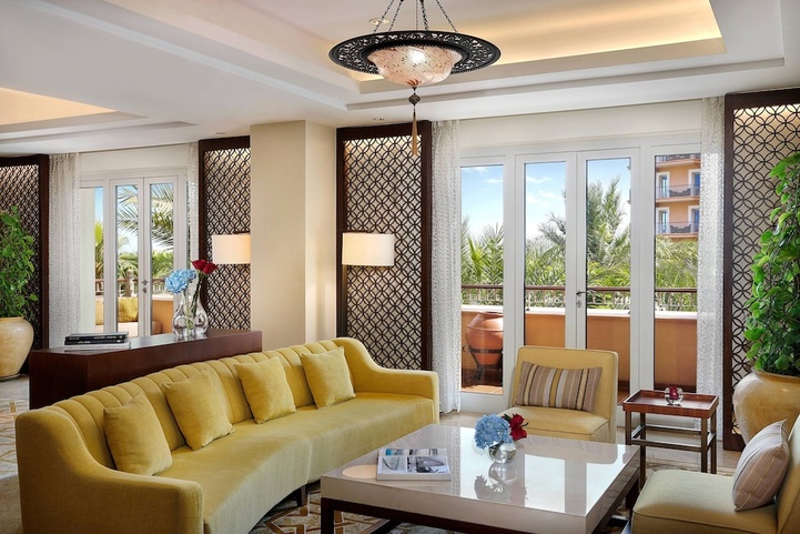 The Ritz-Carlton, Dubai