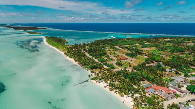 Reveries Diving Village, Maldives