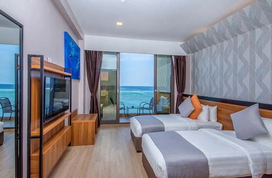 Triton Prestige Seaview & Spa